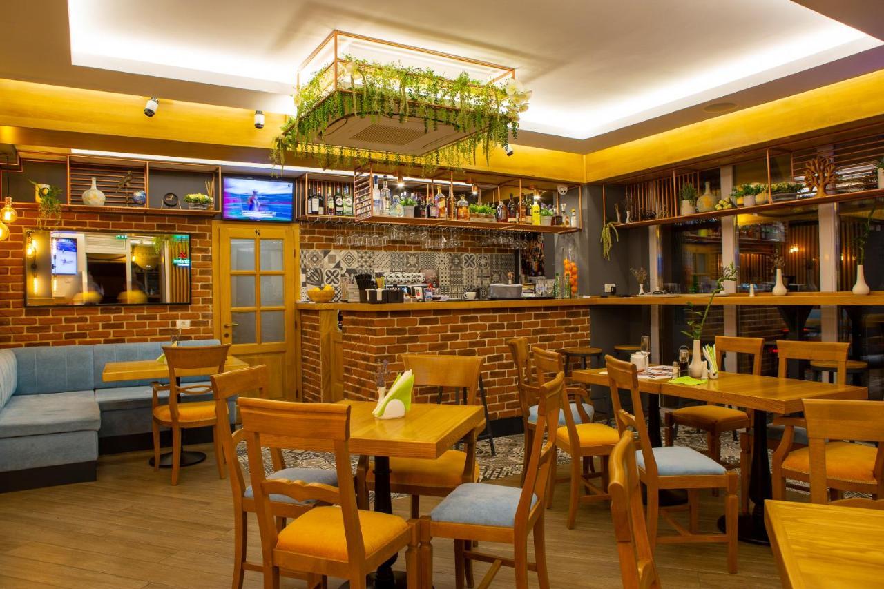 Crema Residence Alba Iulia Eksteriør billede